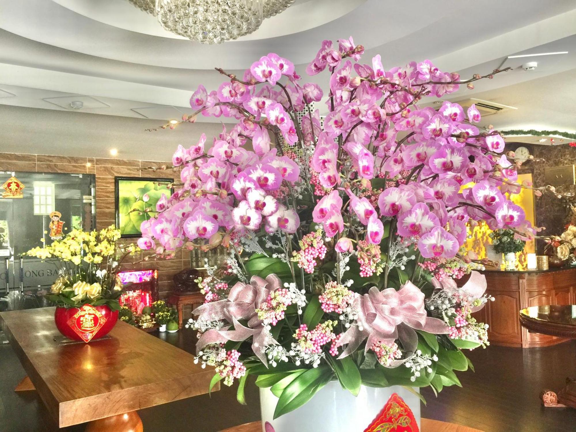 Long Bao Chau Hotel Thu Dau Mot Екстериор снимка