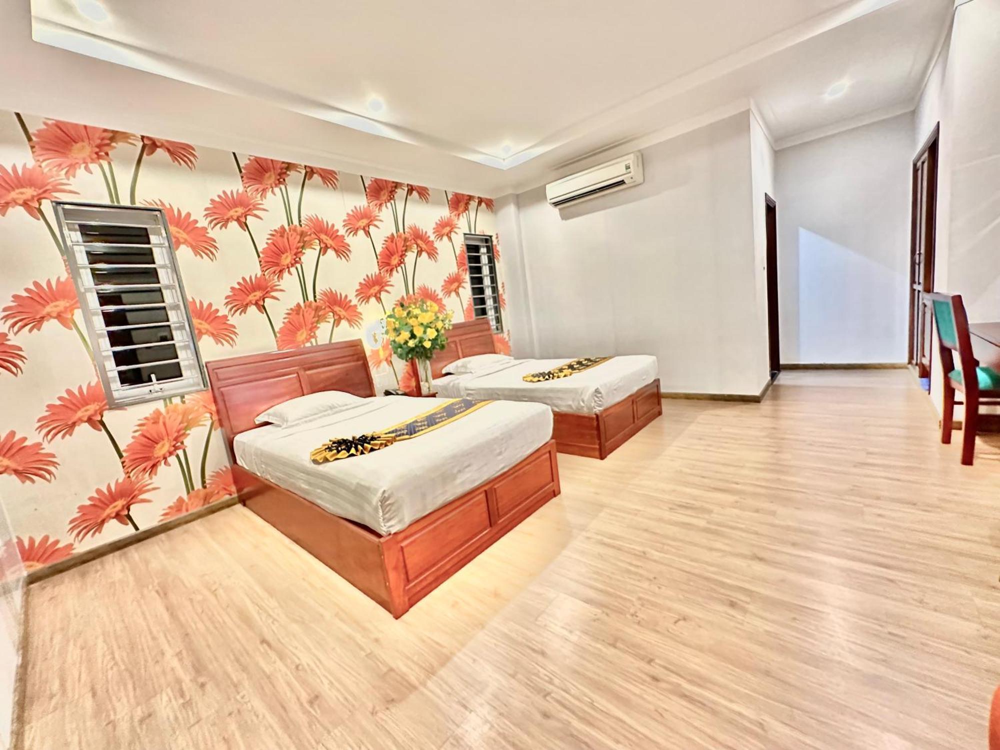 Long Bao Chau Hotel Thu Dau Mot Екстериор снимка
