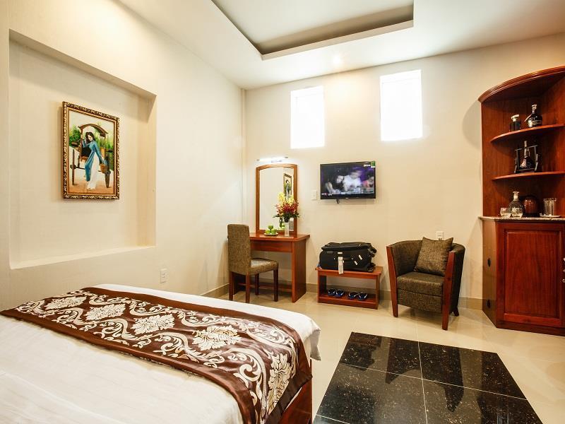 Long Bao Chau Hotel Thu Dau Mot Екстериор снимка